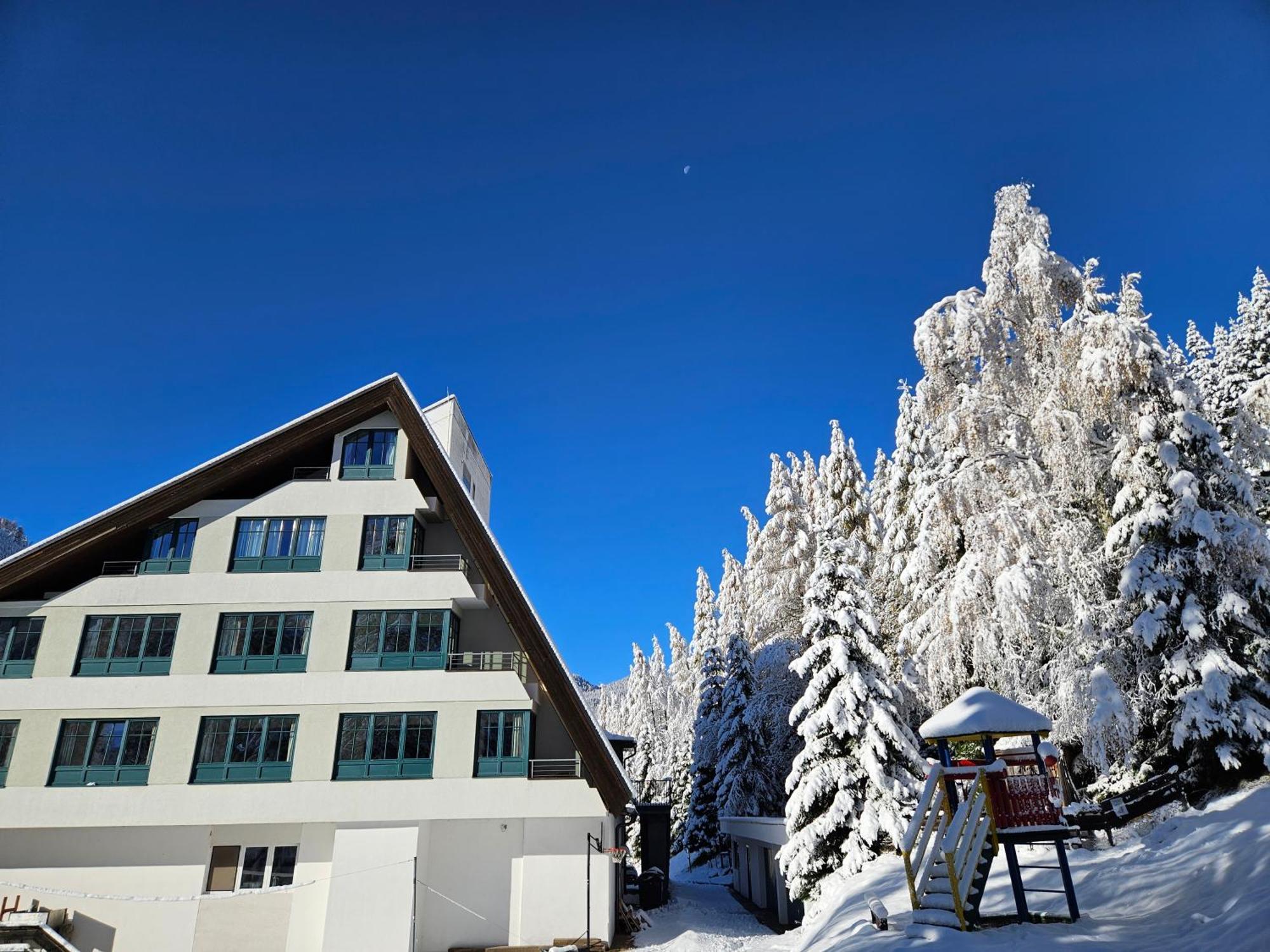 Kinder- Und Familienhotel Nockalm Innerkrems Dış mekan fotoğraf
