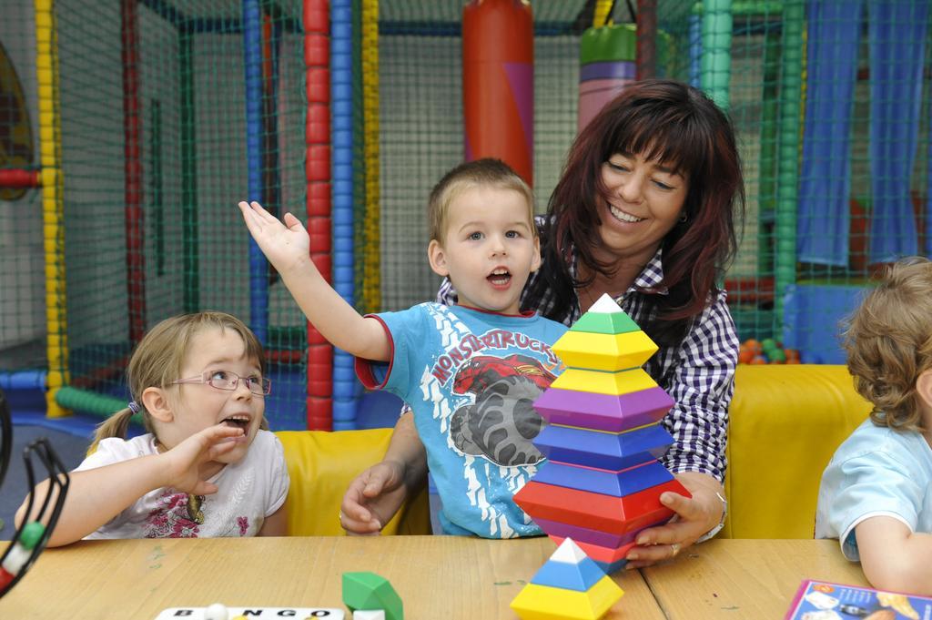 Kinder- Und Familienhotel Nockalm Innerkrems Dış mekan fotoğraf